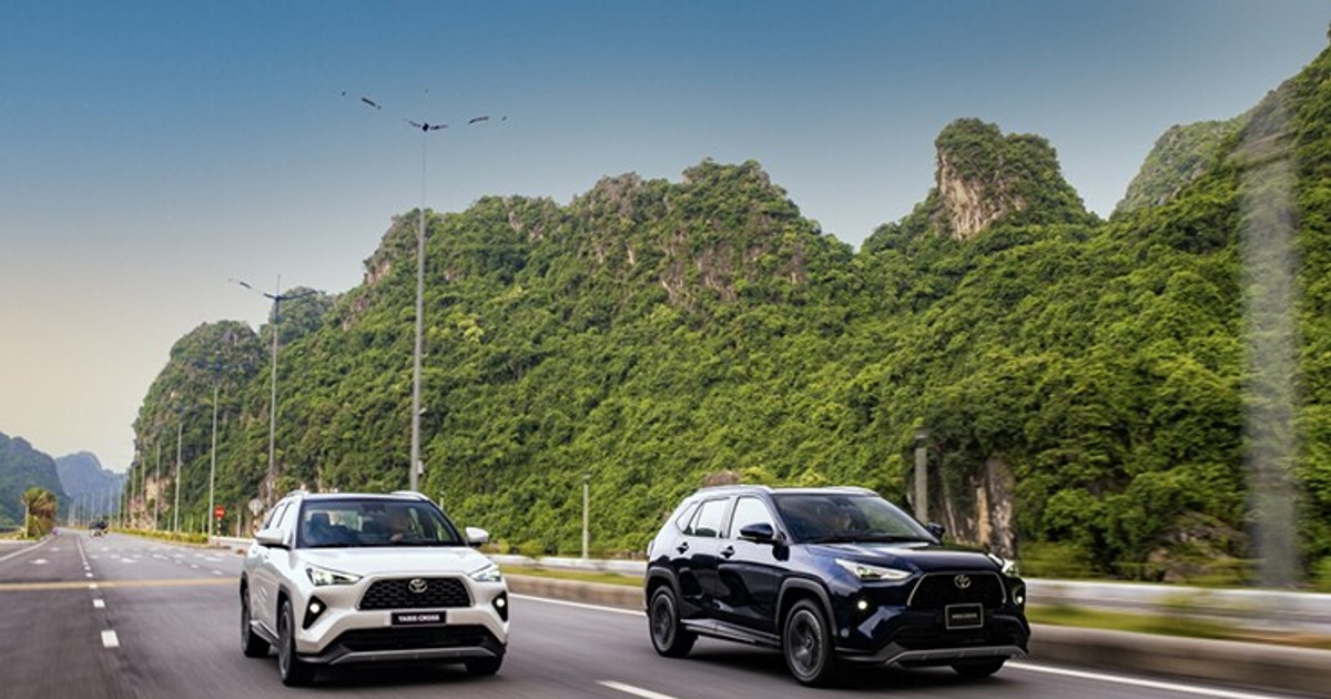 Toyota Yaris Cross: Giá lăn bánh, ưu đãi phí trước bạ và chọn bản xăng hay hybrid