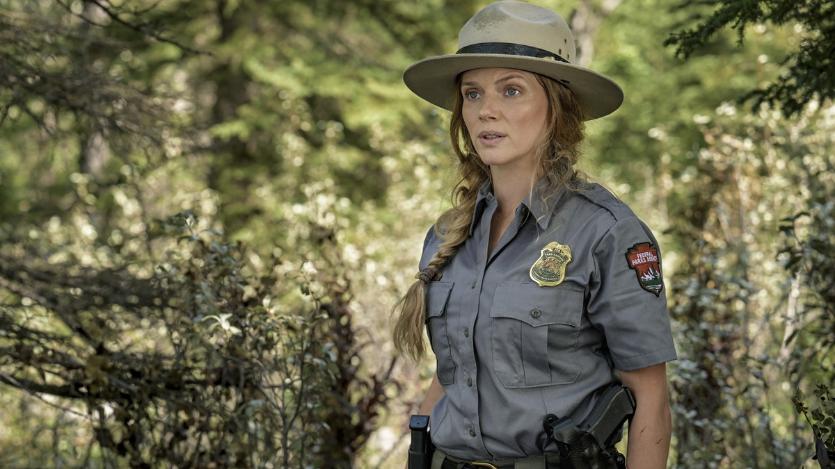 Tracy Spiridakos’ Anna Pigeon Makes the Wilderness Dangerous Again