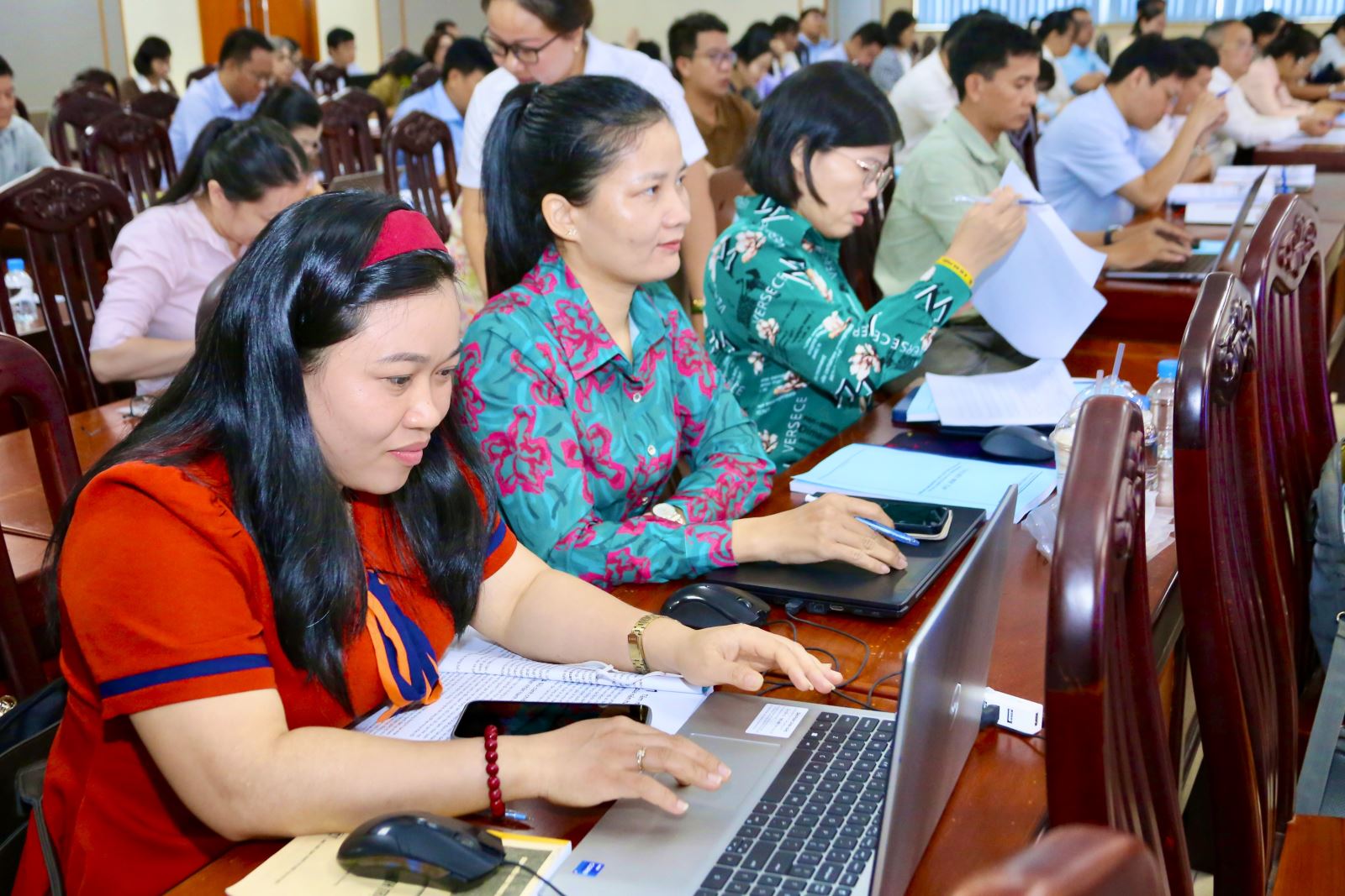 AI xử lý hồ sơ hành chính: Cơ hội vàng để giảm tồn đơn