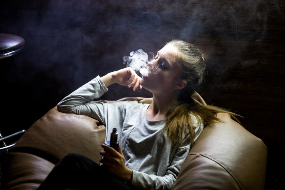Why Parents Need to Spot Spice in Vape Pens Before It’s Too Late