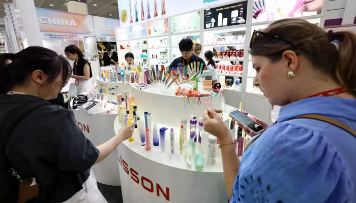 Mỹ phẩm nội địa Việt Nam và Trung Quốc: cuộc đua chất lượng thách thức K‑beauty