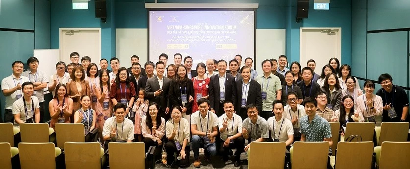 Việt Nam xây chiến lược quản trị AI qua cầu nối Singapore và Australia