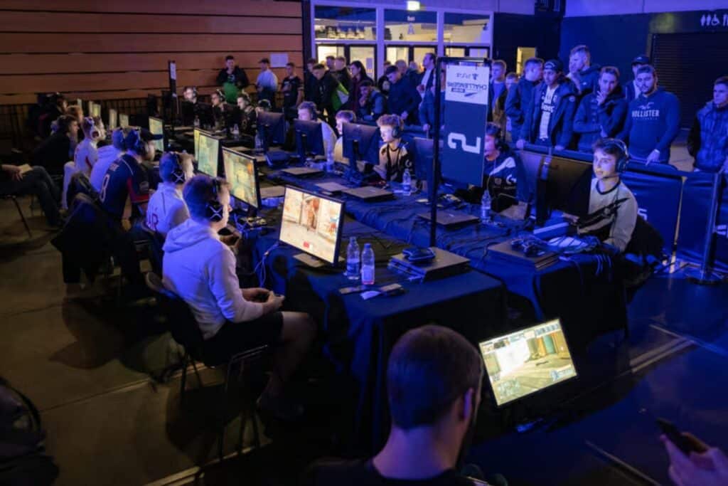 Call of Duty Esports Needs an Open Ecosystem
