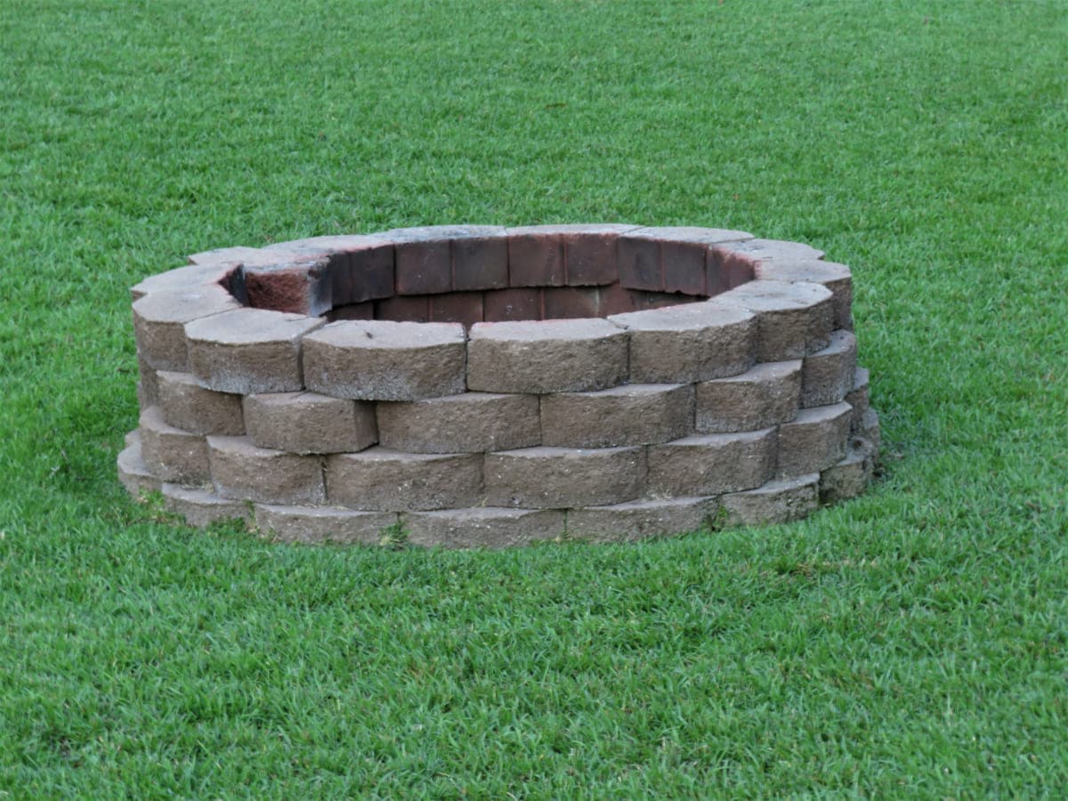 Extend Your Outdoor Season Into Fall With a Cozy Patio Refresh