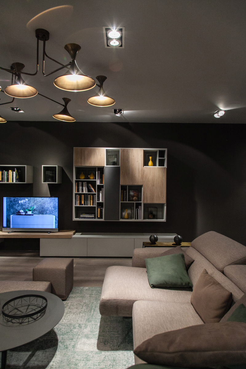How Integrated Shelving Systems Are Redefining Room Layout and Storage