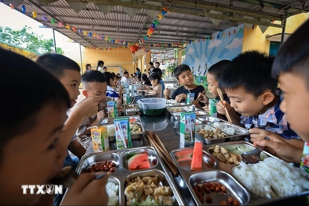 Lịch tựu trường và khai giảng mới: Phụ huynh cần chuẩn bị gì