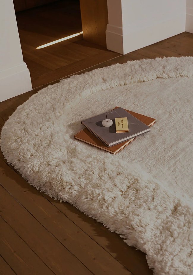 Premium Washable Rug Review: Hug Rug English Garden for Pet Homes