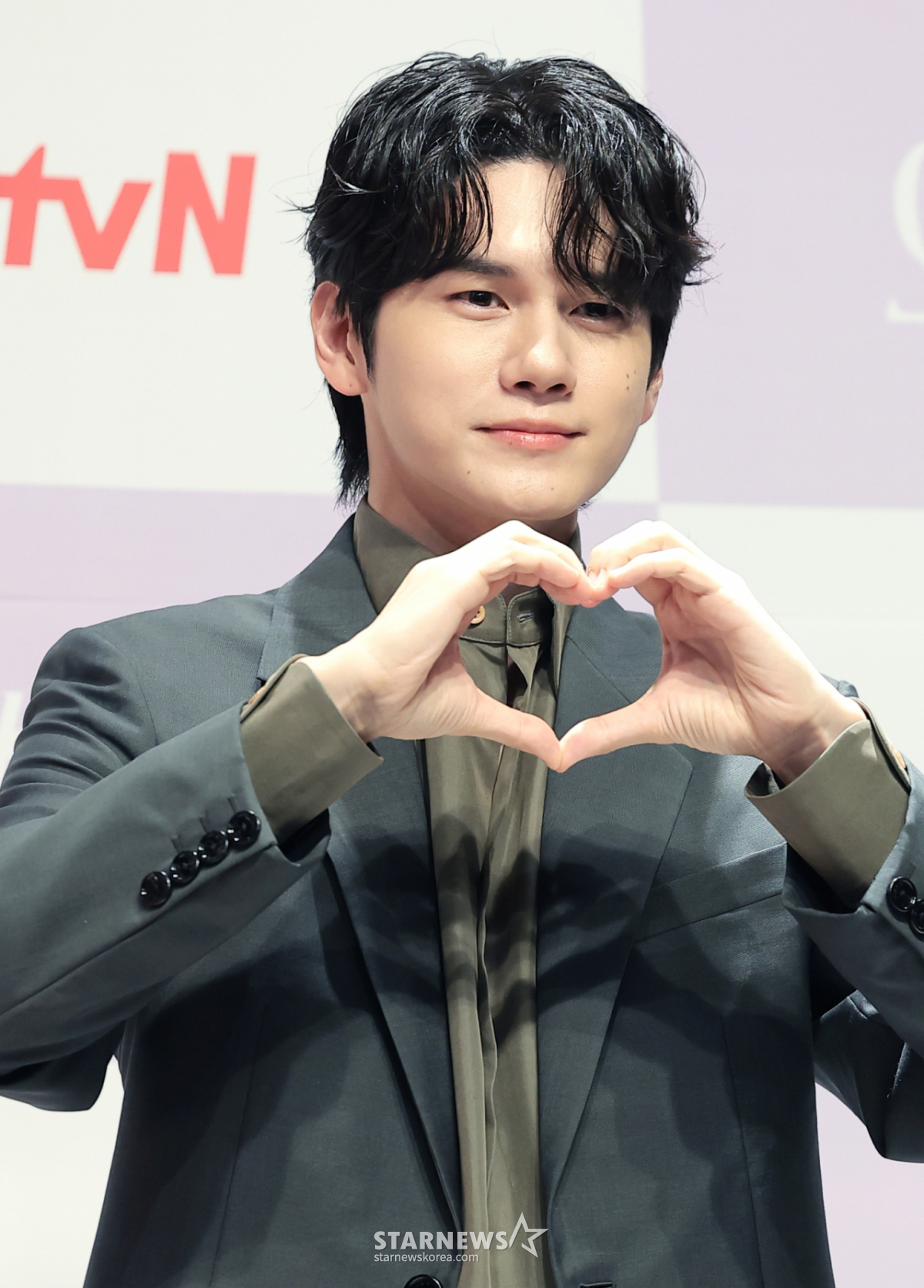 Sao Hàn tăng tốc fanmeeting tour châu Á: chiến lược fan toàn cầu