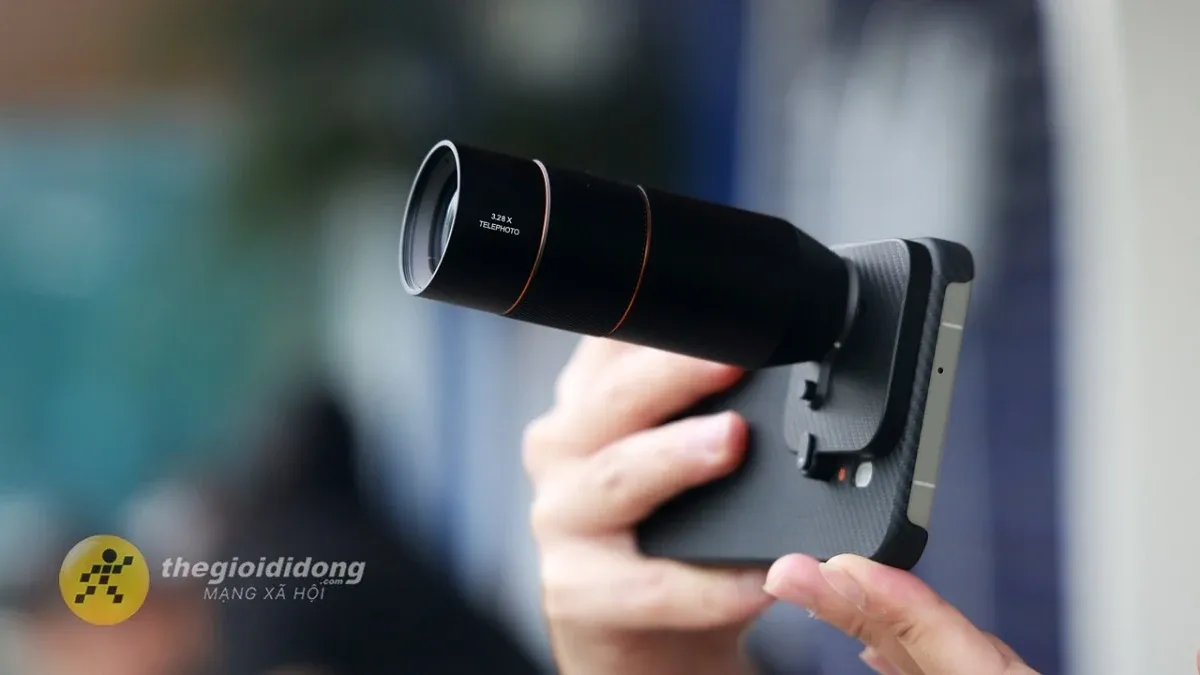 OPPO Find X9 Ultra ống kính rời 300mm: Có nên mua?