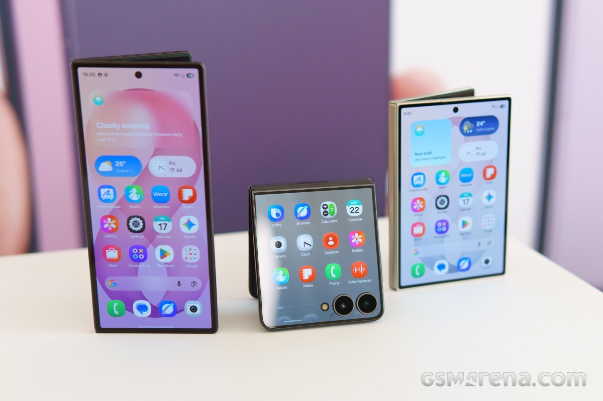 Samsung’s New Foldables Break Pre‑Order Records—Here’s Why