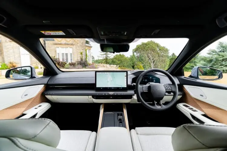 Mazda 6e vs Lexus ES: Which Feels Like a Premium EV Sedan?