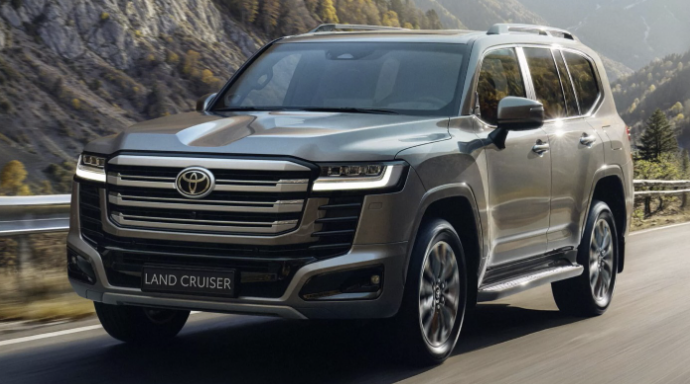Toyota Land Cruiser Hybrid: Vũ khí mới đối đầu Nissan Patrol