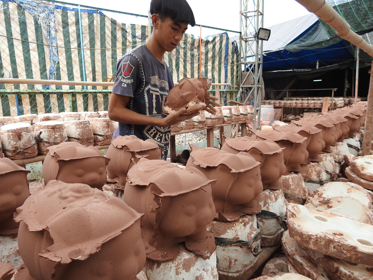 Làng gốm Bình Dương gia nhập mạng lưới thủ công sáng tạo thế giới: cú hích cho di sản 500 năm