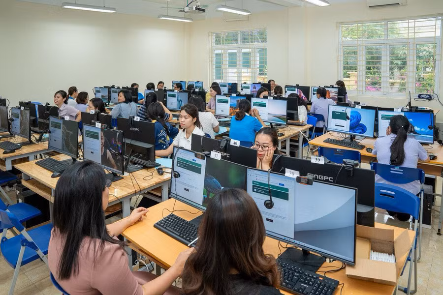 Đánh giá năng lực tiếng Anh giáo viên: Dữ liệu để bồi dưỡng thực chất