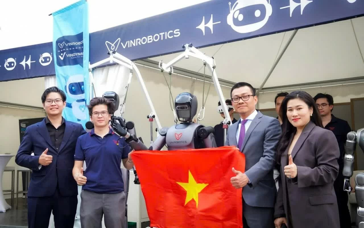 Từ tiếp nhận sang làm chủ: Ngoại giao công nghệ mới của Việt Nam