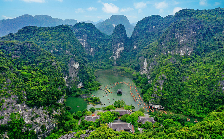 Ninh Bình chuyển hóa di sản thành động lực du lịch bền vững