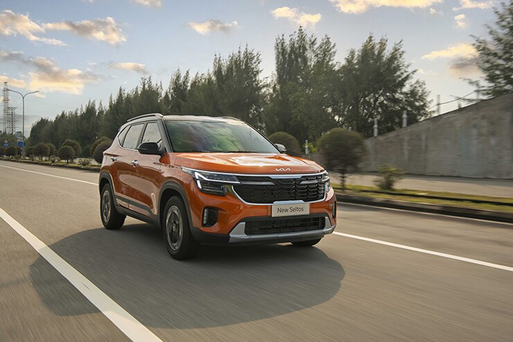 Kia Seltos: Động cơ Smartstream, ADAS và cuộc đấu với Honda HR-V