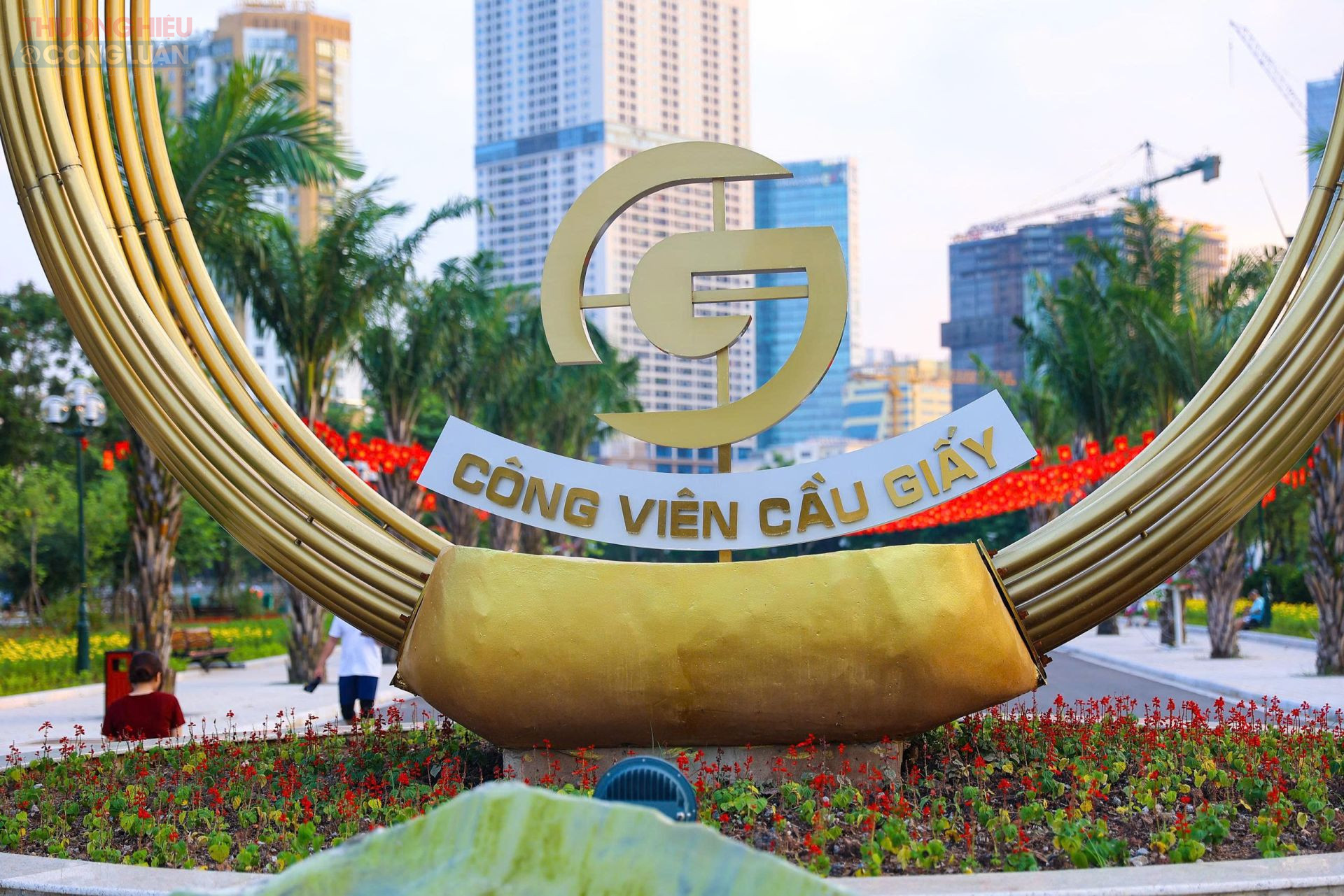 Phố ẩm thực di động Cầu Giấy: Bước ngoặt cho kinh tế đêm và hàng ăn lưu động