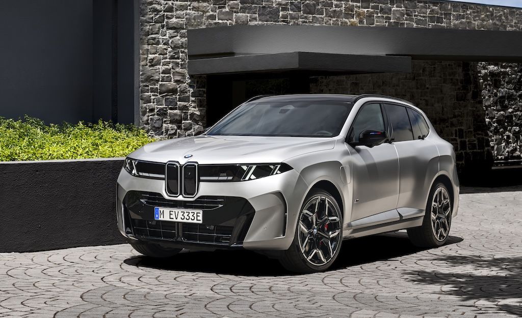 Loạt SUV cỡ trung ra mắt tháng 7: Xăng, hybrid và điện cùng lên sàn
