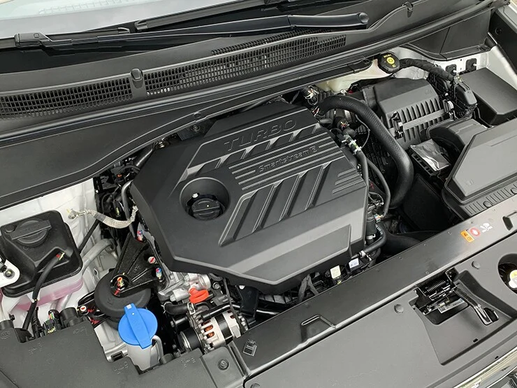 Hyundai Custin: chọn phiên bản MPV 7 chỗ đáng mua