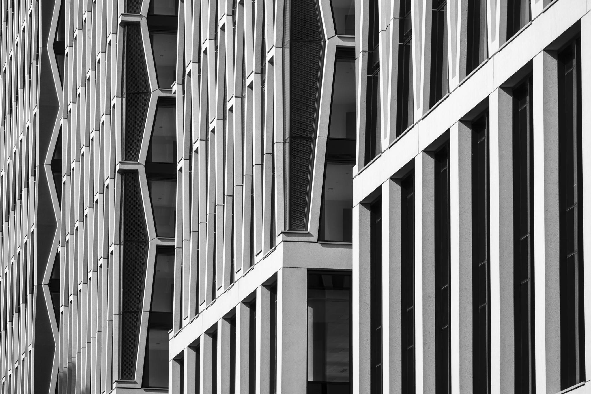 How to Compose Urban Geometry in Modern Architecture