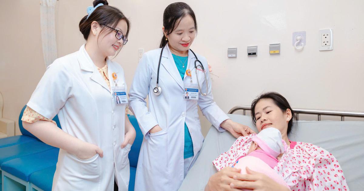 Hút sữa cho con bú bình: Công cụ và cách dùng khôn ngoan