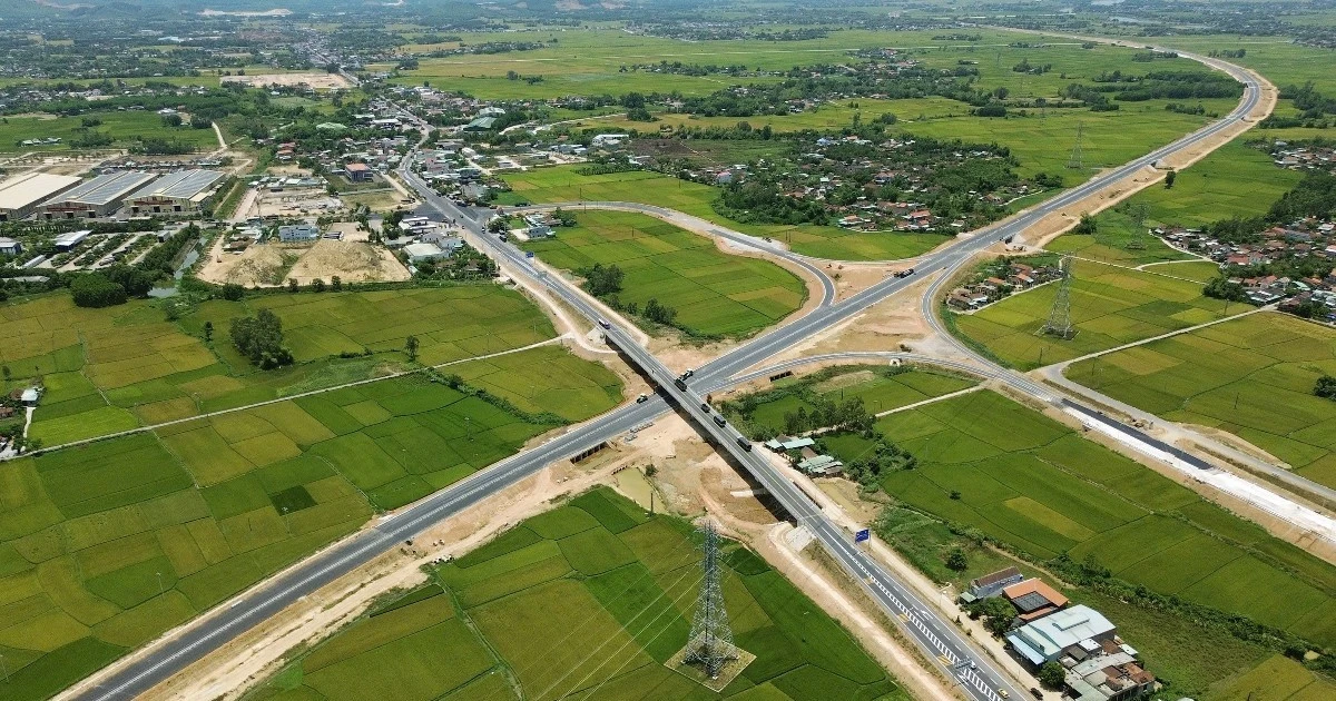 Quốc hội đẩy nhanh các dự án luật để tăng tốc công trình phục vụ APEC
