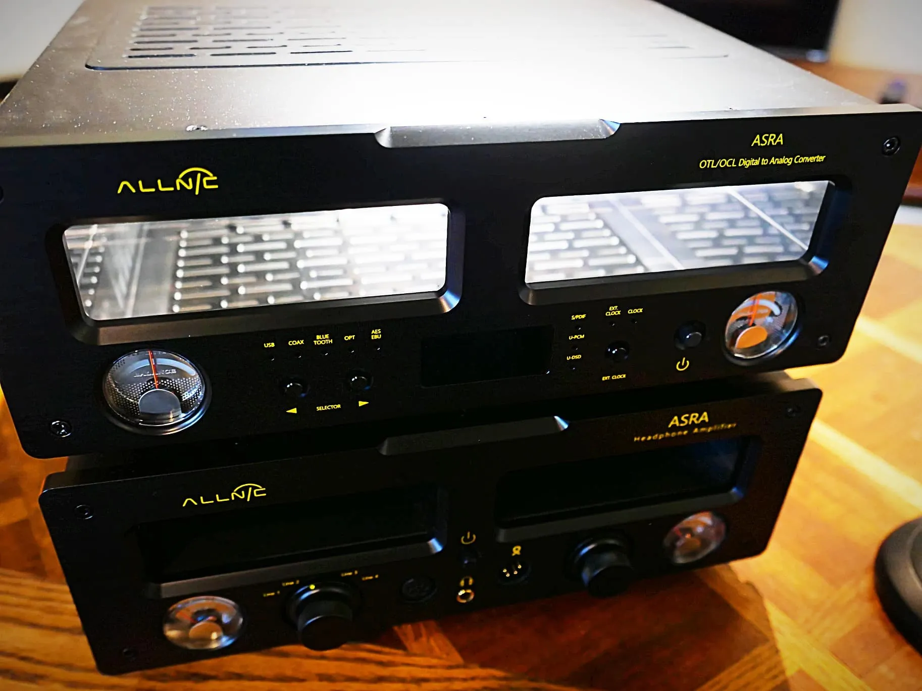 Allnic ASRA RHPA-7500 và RAAL 1995 Immanis: Bộ đôi ampli tai nghe cao cấp cho audiophile khó tính