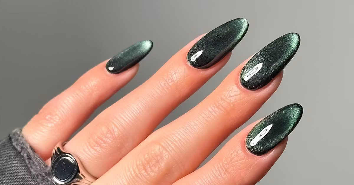 How To Nail Fall’s Jewel Tone & Cat-Eye Chrome Manicure Trend