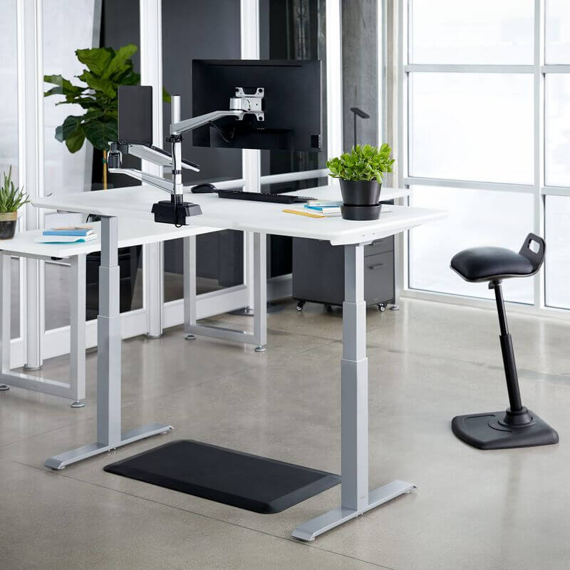 Vari Electric Standing Desk vs Humanscale QuickStand