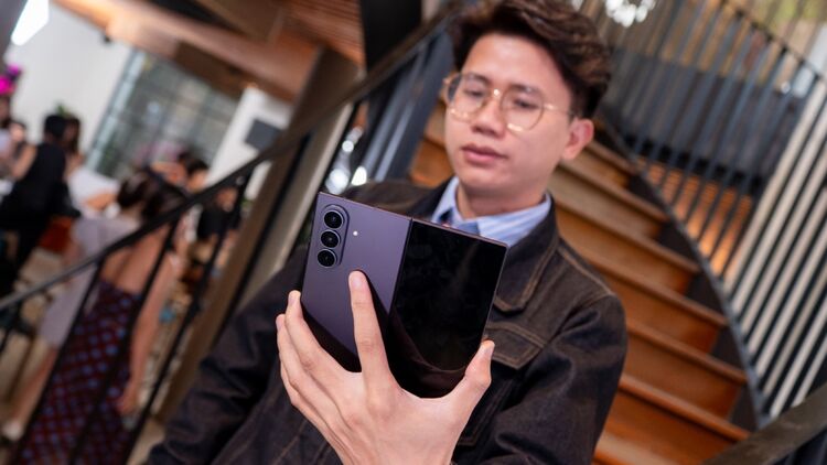 Galaxy Z Fold 8 Ultra: Mỏng 4,1 mm, tên Ultra có đáng tiền?