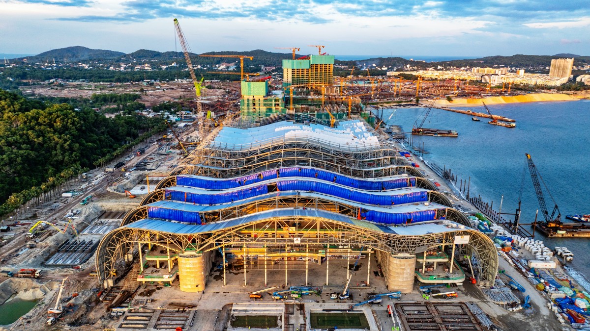 Trung tâm Hội nghị APEC Phú Quốc: Bước nước rút của một biểu tượng kiến trúc