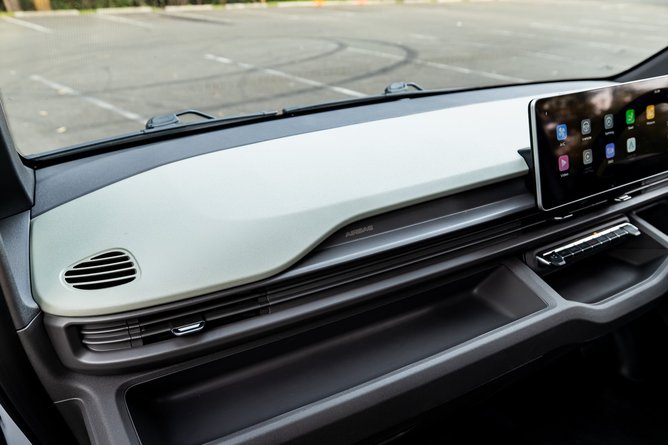 Farizon V7E Electric Van Review: Budget-Friendly, Not Hassle-Free