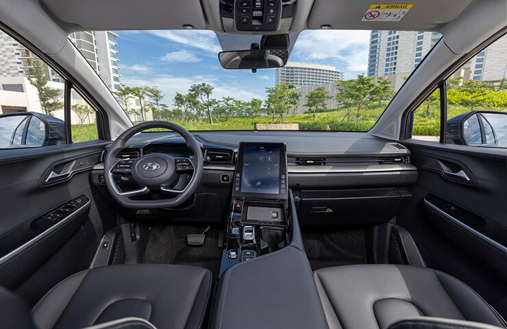 Hyundai Stargazer giảm giá sốc và Custin: MPV 7 chỗ nào đáng mua?