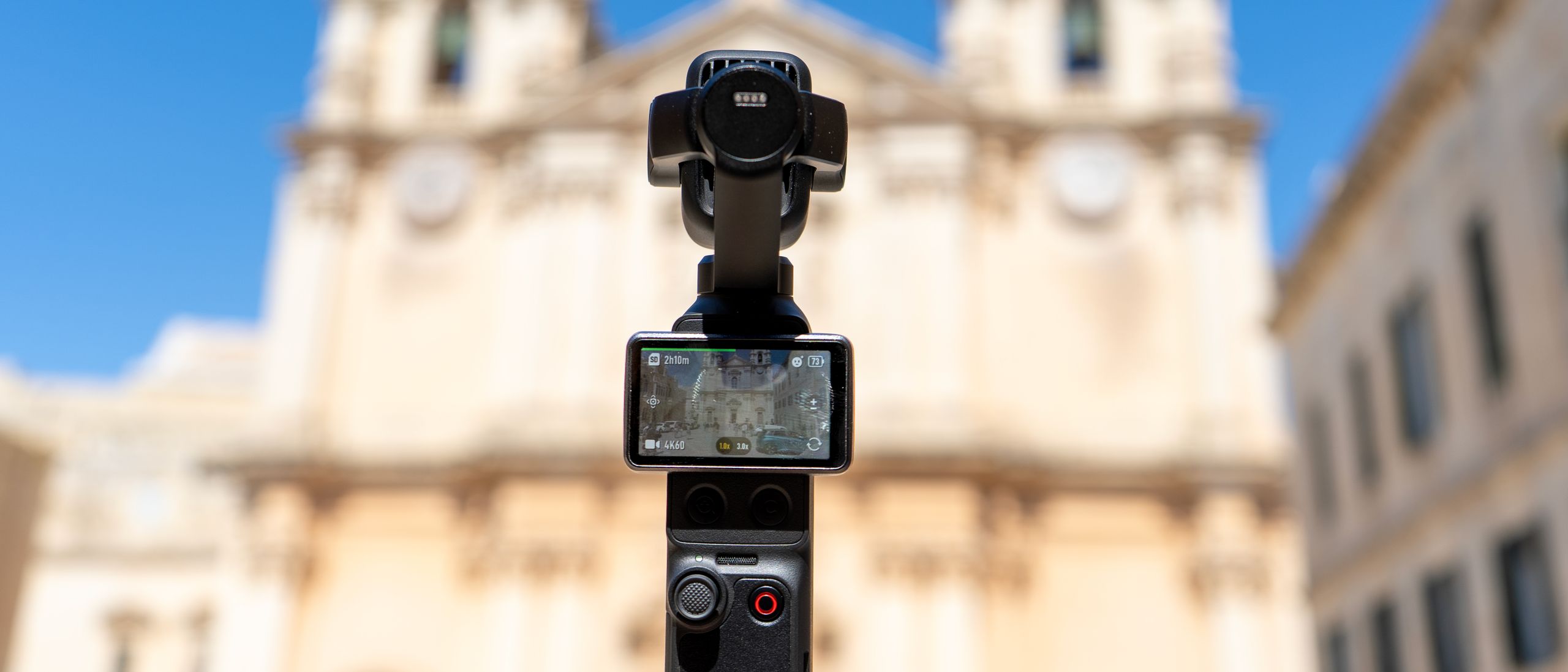 DJI Osmo Pocket 4P: camera gimbal hai ống kính và vỏ bảo vệ TILTA có đáng mua?