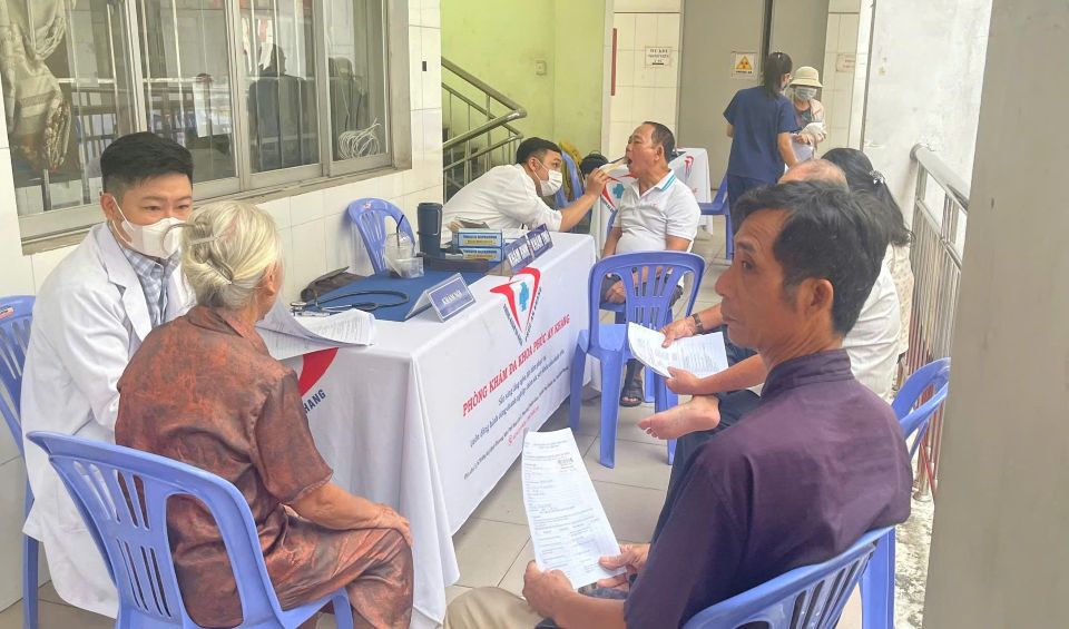 Khám sức khỏe miễn phí cho người cao tuổi: Phát hiện sớm bệnh và cách tham gia