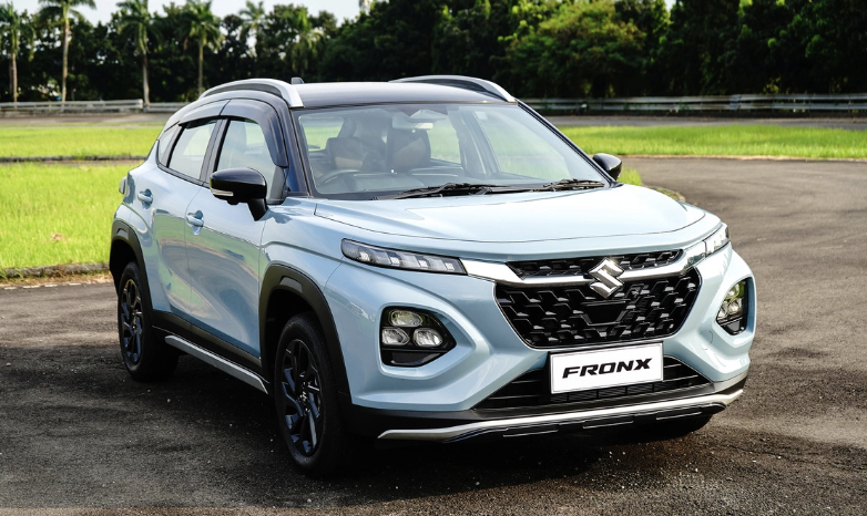 Bảng giá Suzuki tháng 8: Fronx từ 520 triệu, XL7 Hybrid cạnh tranh
