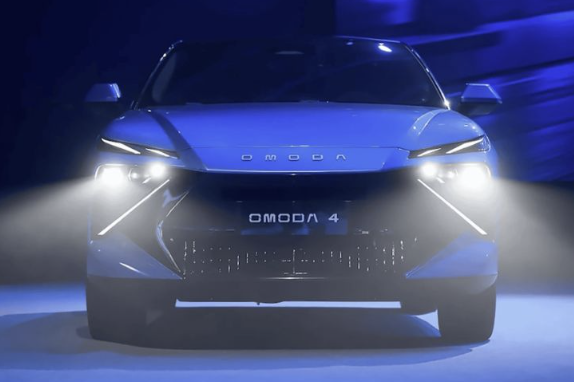 Omoda 4 EV 553 km: Tân binh có làm lại phân khúc SUV cỡ B?
