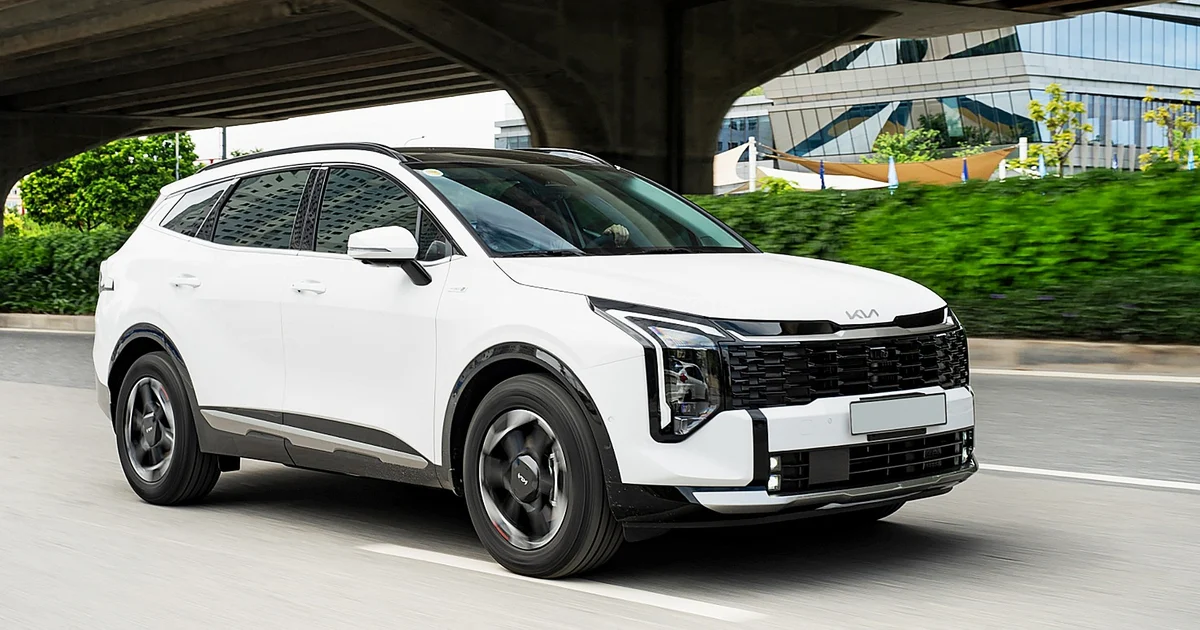 Từ xe sang sang Kia Sportage HEV: ‘Đi như xe điện’ là cảm giác rất thực