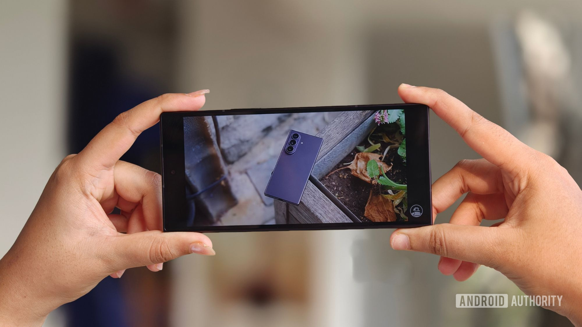 Galaxy Z Fold 8 Ultra vs S26 Ultra: Which Samsung Flagship Wins?