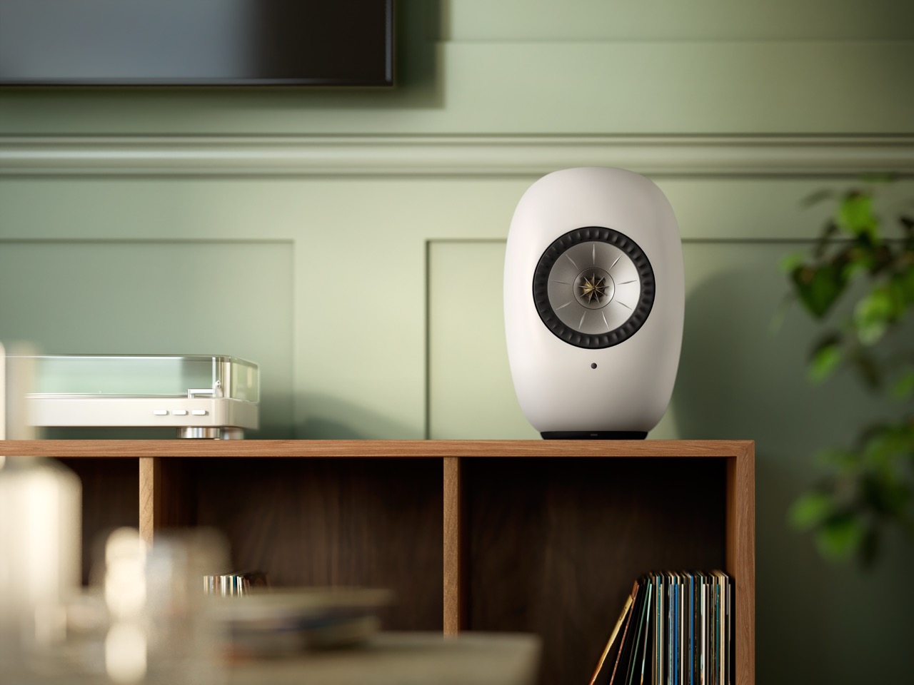 KEF LS Luxe và Alpha Works AW-W99: Hai triết lý loa all-in-one cao cấp