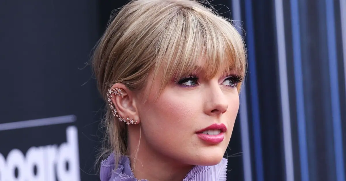 Taylor Swift’s Vinyl Restock And The New Power Of Physical Pop