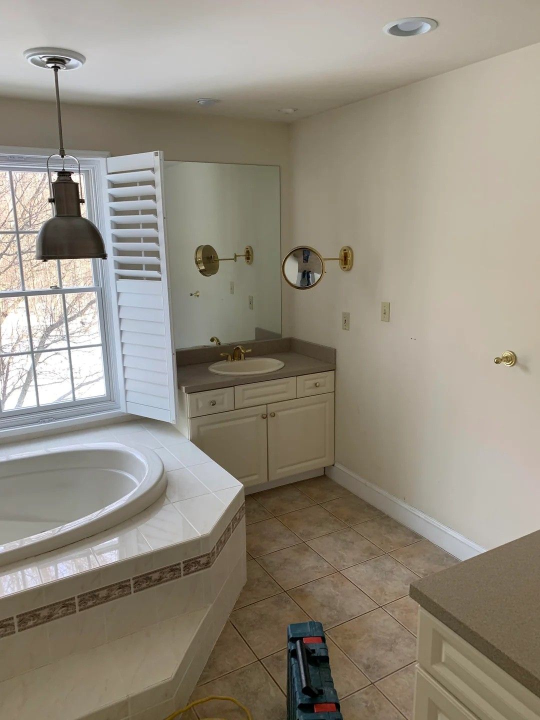 Rethinking Bathroom Layout to Maximize Light and Function