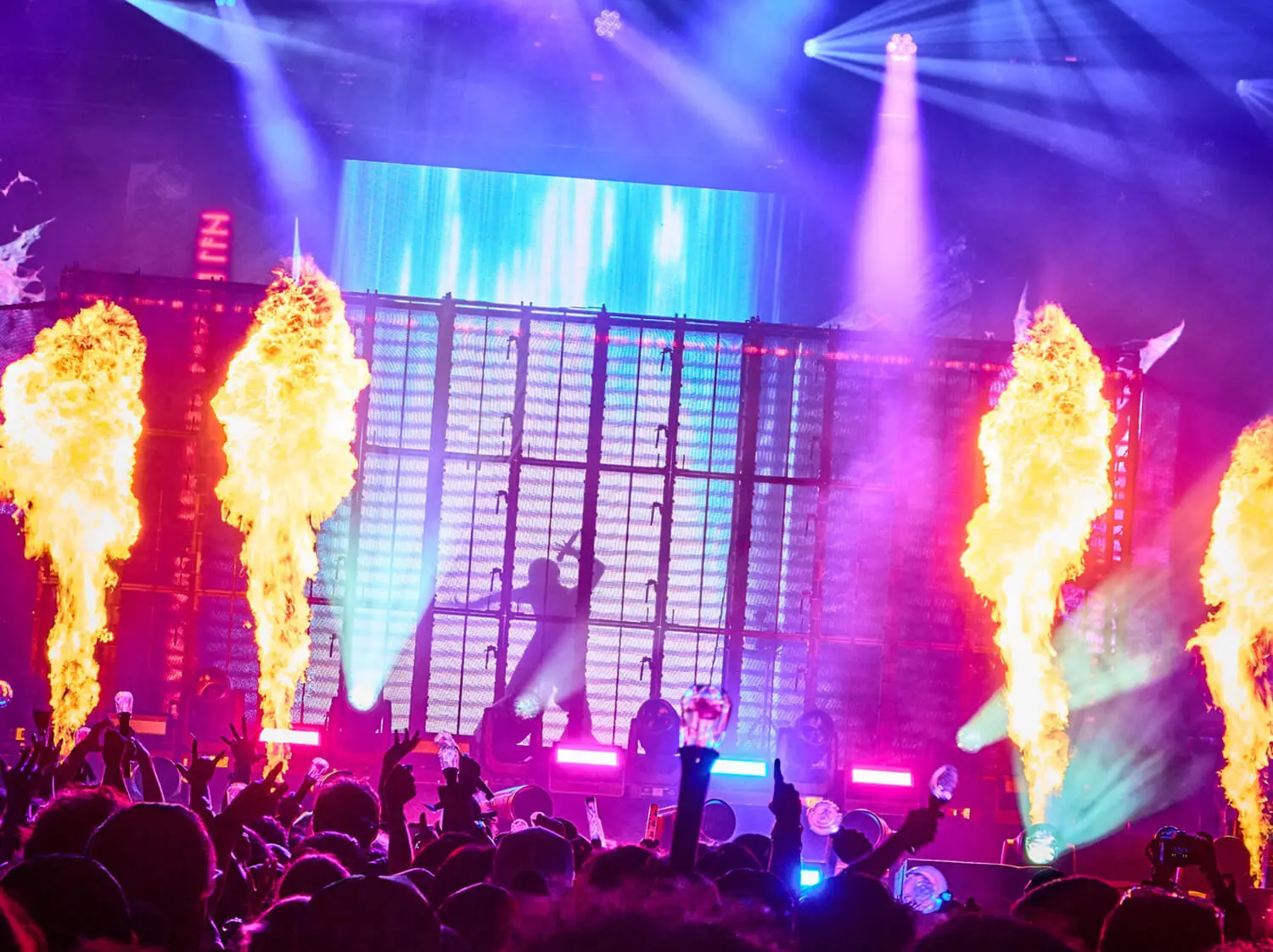 How Asian Pop Stars Conquered Lollapalooza: J-pop to K-pop