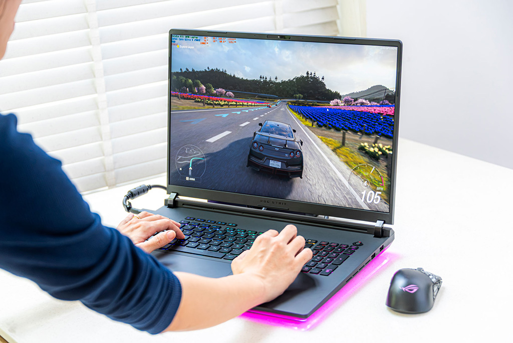 ASUS ROG Strix SCAR 18 ra mắt: chuẩn mực mới của laptop gaming 4K 240Hz