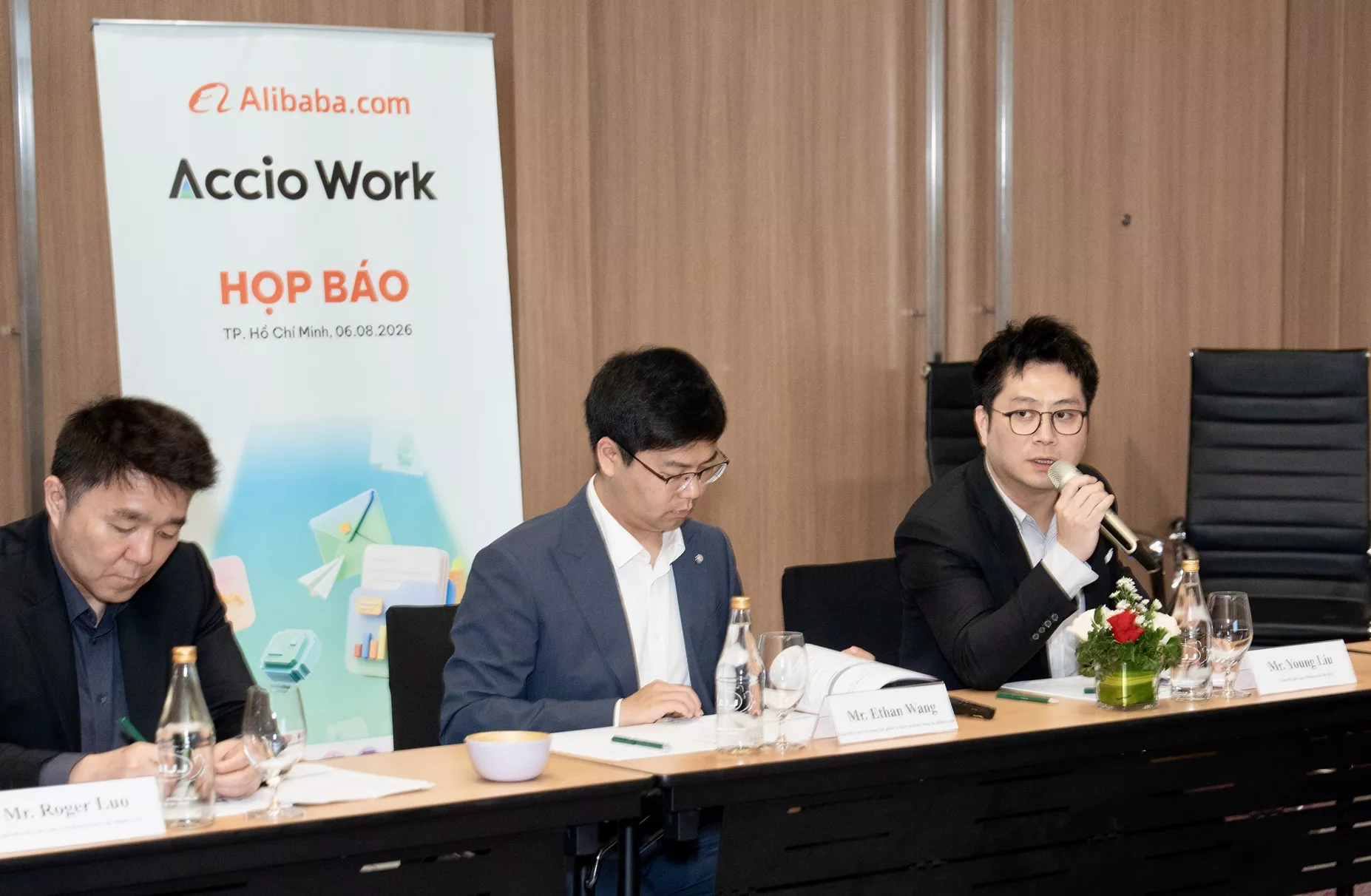 Alibaba Accio Work Mở Cửa Tại Việt Nam: Cơ Hội Tự Động Hóa Xuất Khẩu Cho SMEs