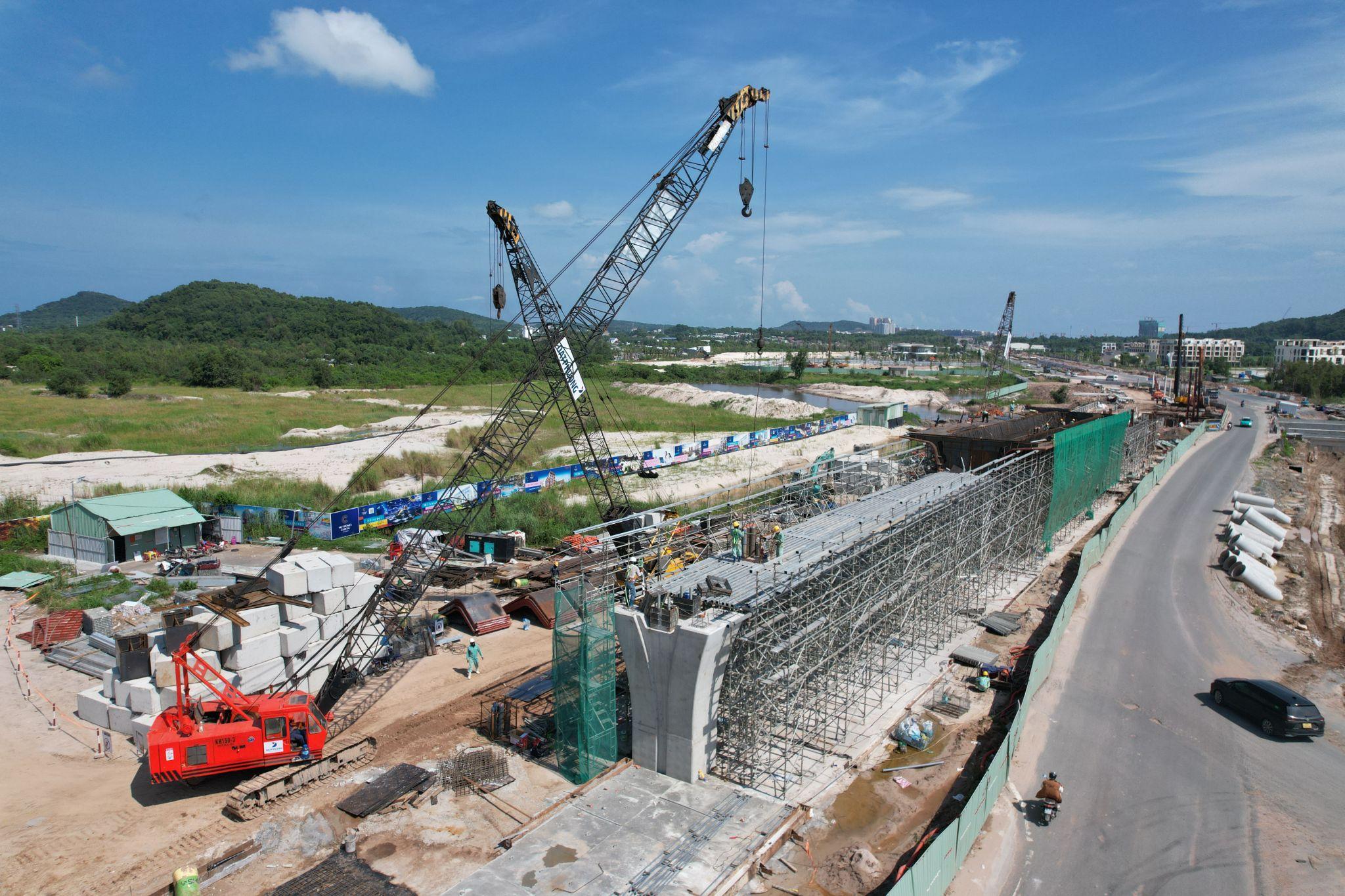 Dự án LRT 9.000 tỷ Phú Quốc bước vào giai đoạn lắp ray