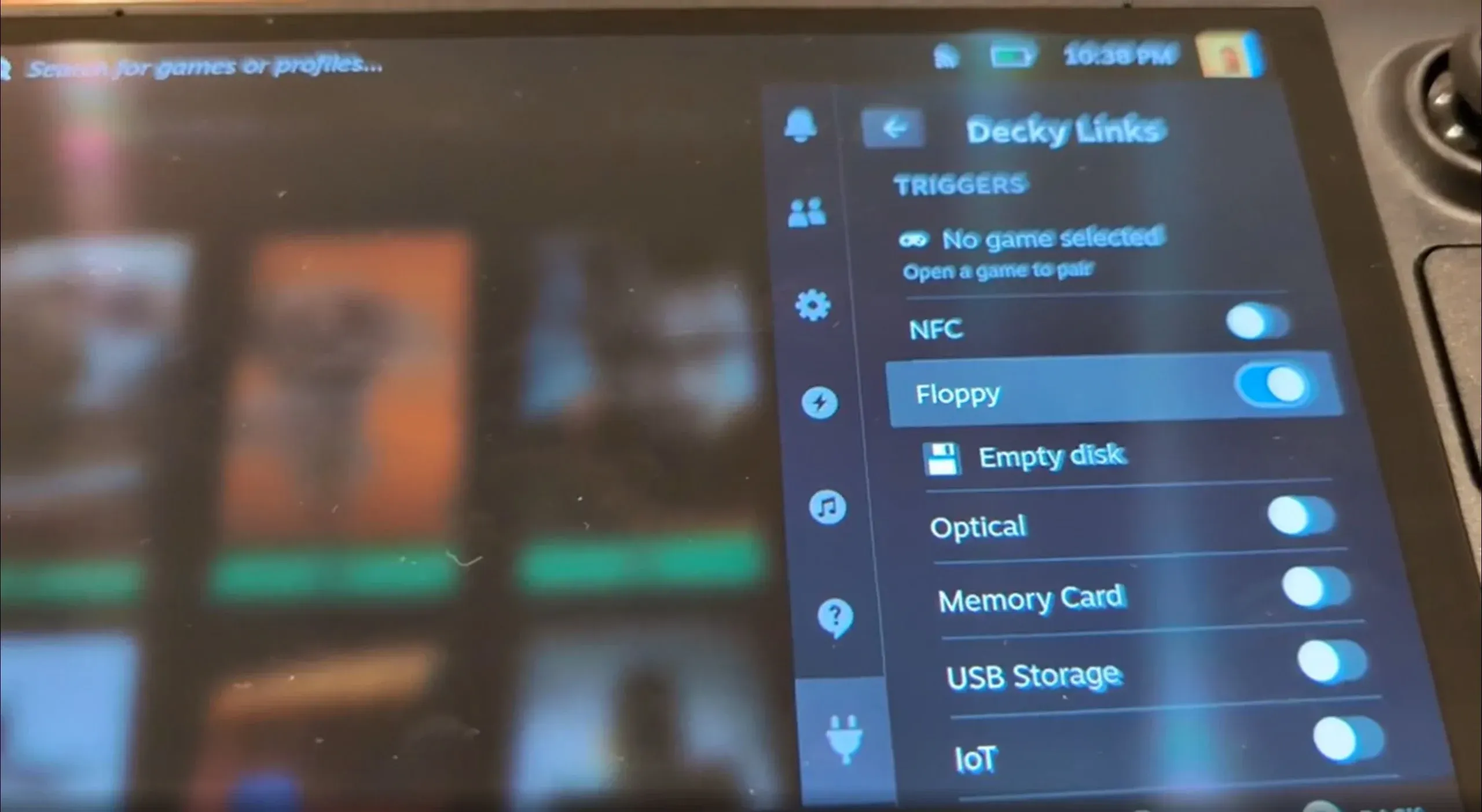Steam Deck Modders Turn Floppies and SSDs Into Playable Nostalgia