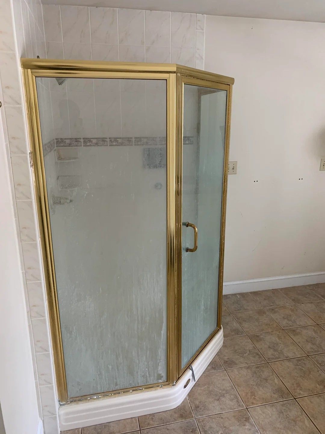 Rethinking Bathroom Layout to Maximize Light and Function
