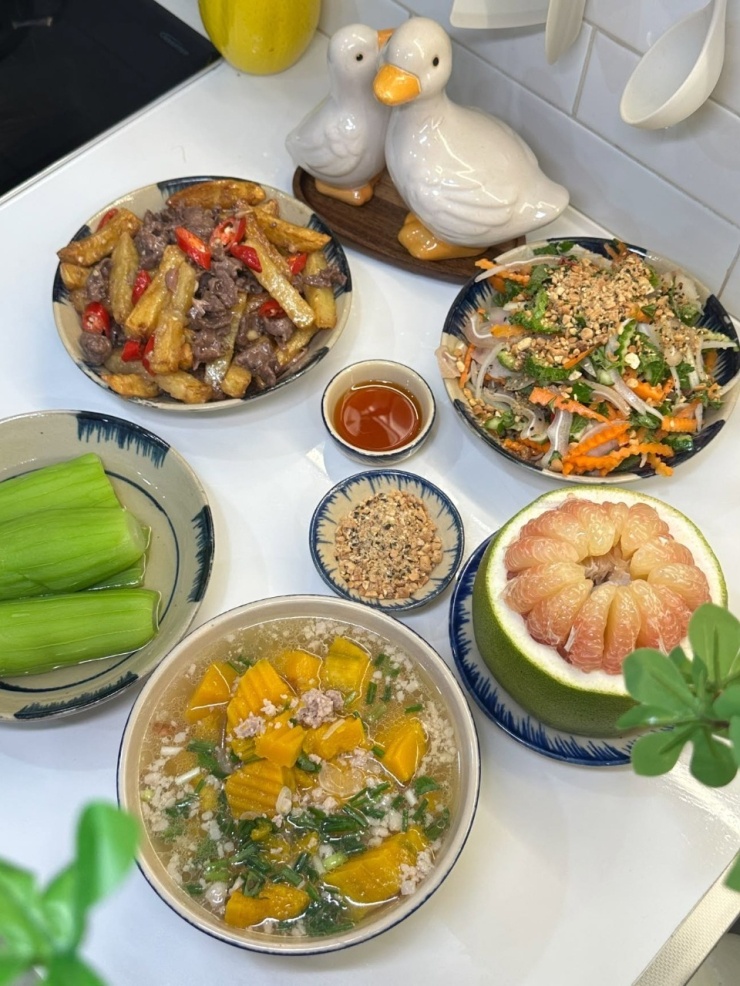 Dạy con nấu ăn trong kỳ nghỉ hè: từ căn bếp đến kỹ năng sống